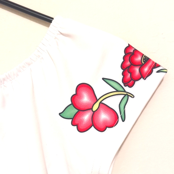 White floral dress size medium - Picture 4 of 8